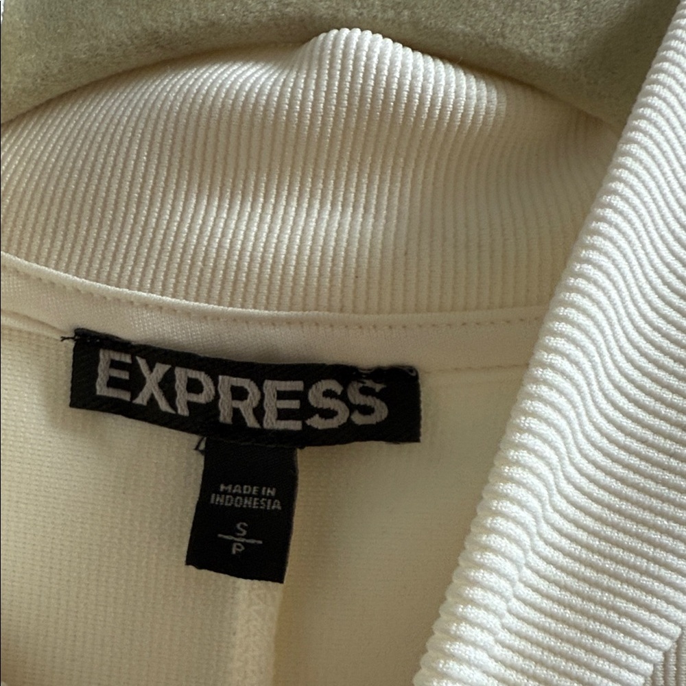 Express Cream Mini Dress - Picture 3 of 5